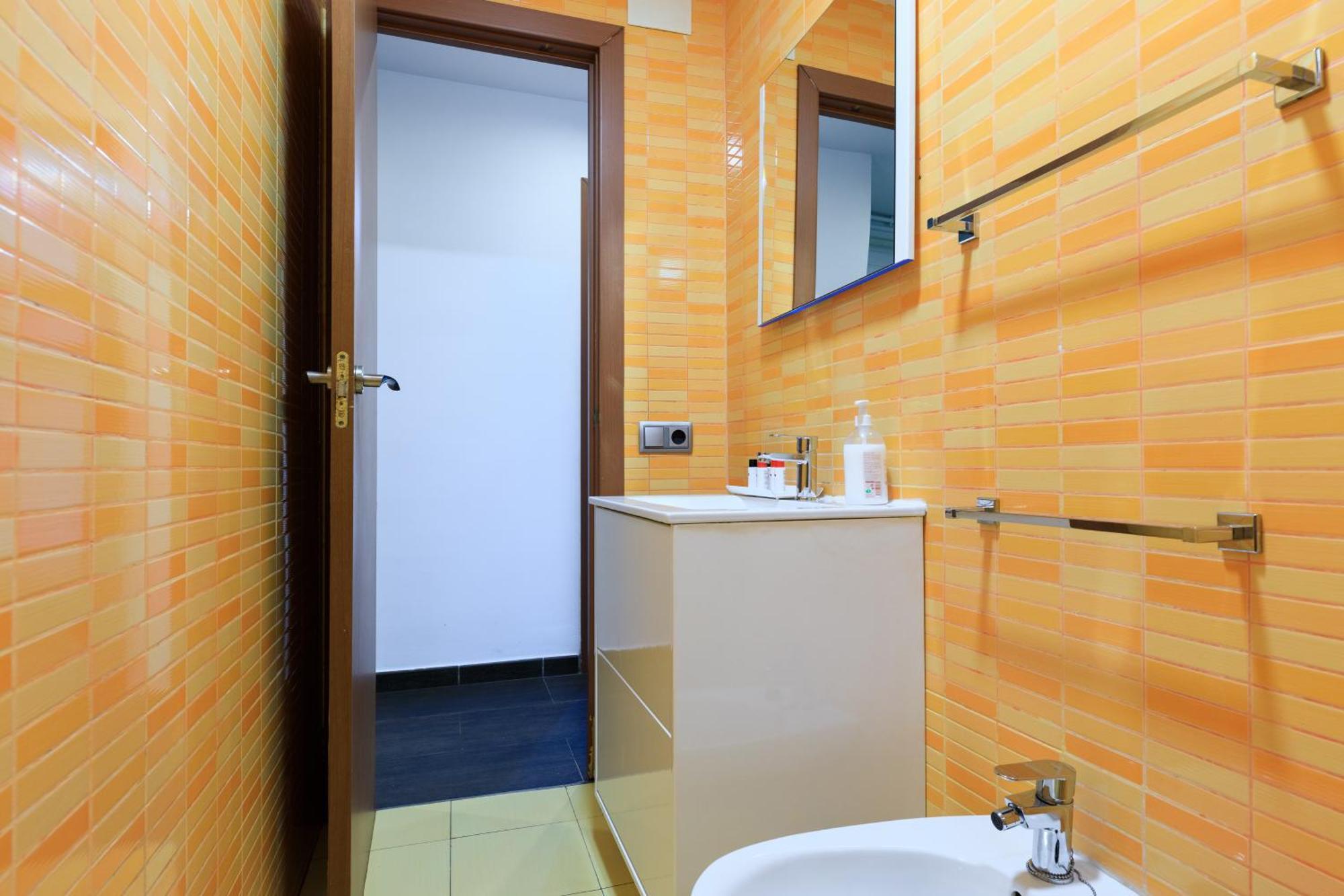 Housalia Corsega - Apartment 3 Bedrooms Next To Sagrada Familia Barcelona Exterior foto